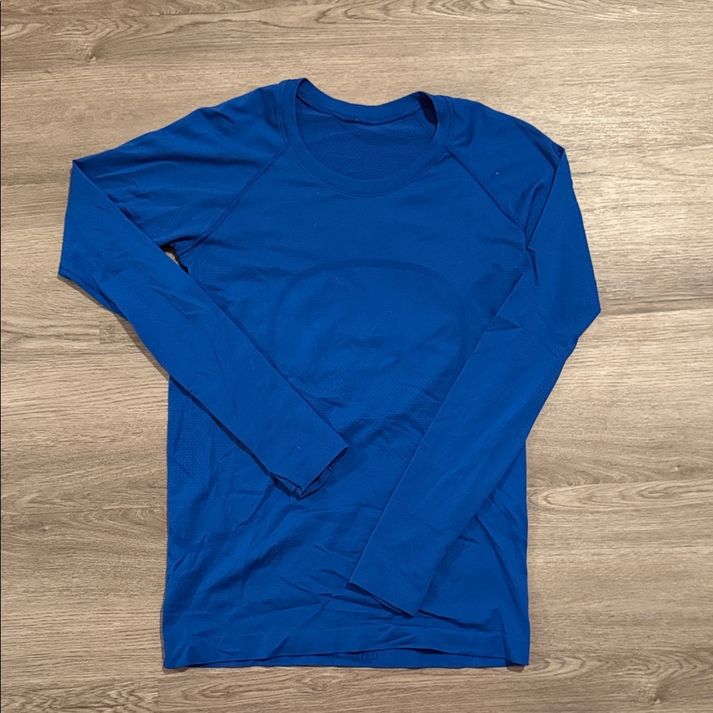 lululemon athletica Women's Blue Long Sleeve Swiftly Tech